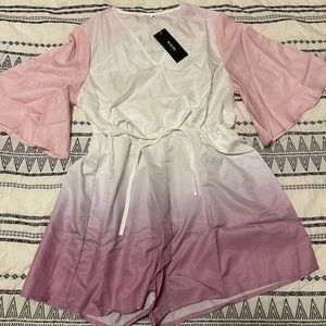 Belle Lilly women’s gradient pink and white romper. Brand new, size L